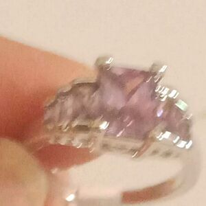 925 Sterling Silver and Amethyst Ring Size 8